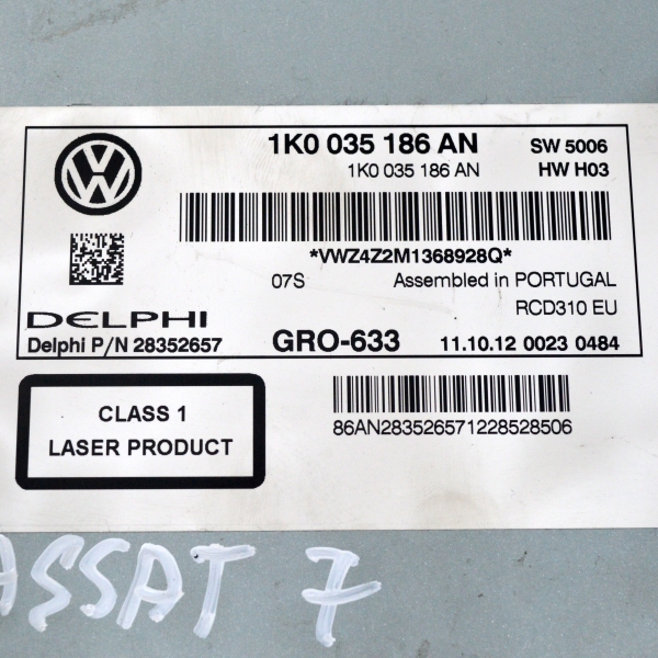 Радио CD VW Passat VII 1.6 TDI 105 конски сили 1K0035186AN
