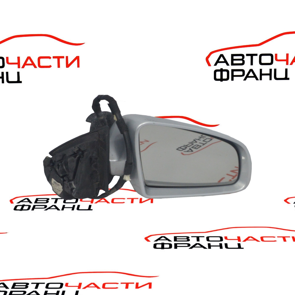 Дясно огледало Audi A3 2.0 TDI 8P1858532 5 кабела