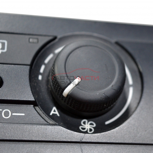 Панел климатик Audi A6 3.0 TDI 225 конски сили 4F1820043T