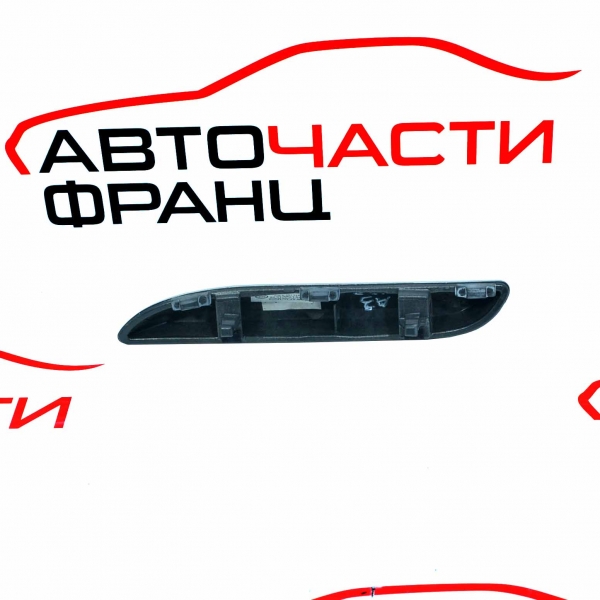 Лайсна арматурно табло Audi A3 1.8 TFSI 180 конски сили 8V1853189A