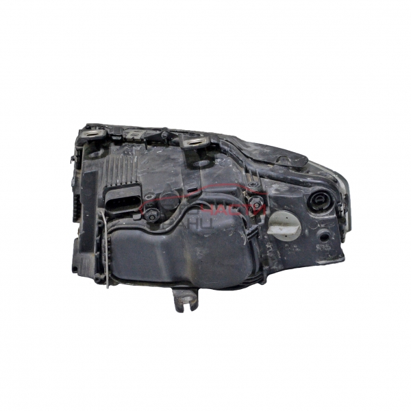 Десен фар Audi A4 cabrio 2.4 i 170 конски сили