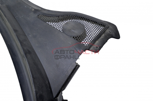 Лайсна под чистачки Audi TT 2.0 TFSI 272 конски сили 8J1819401