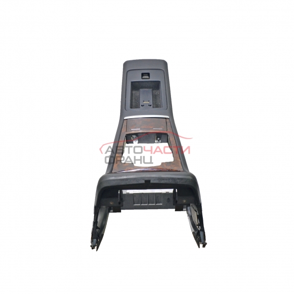 Централна конзола Audi A8 4.0 TDI 275 конски сили