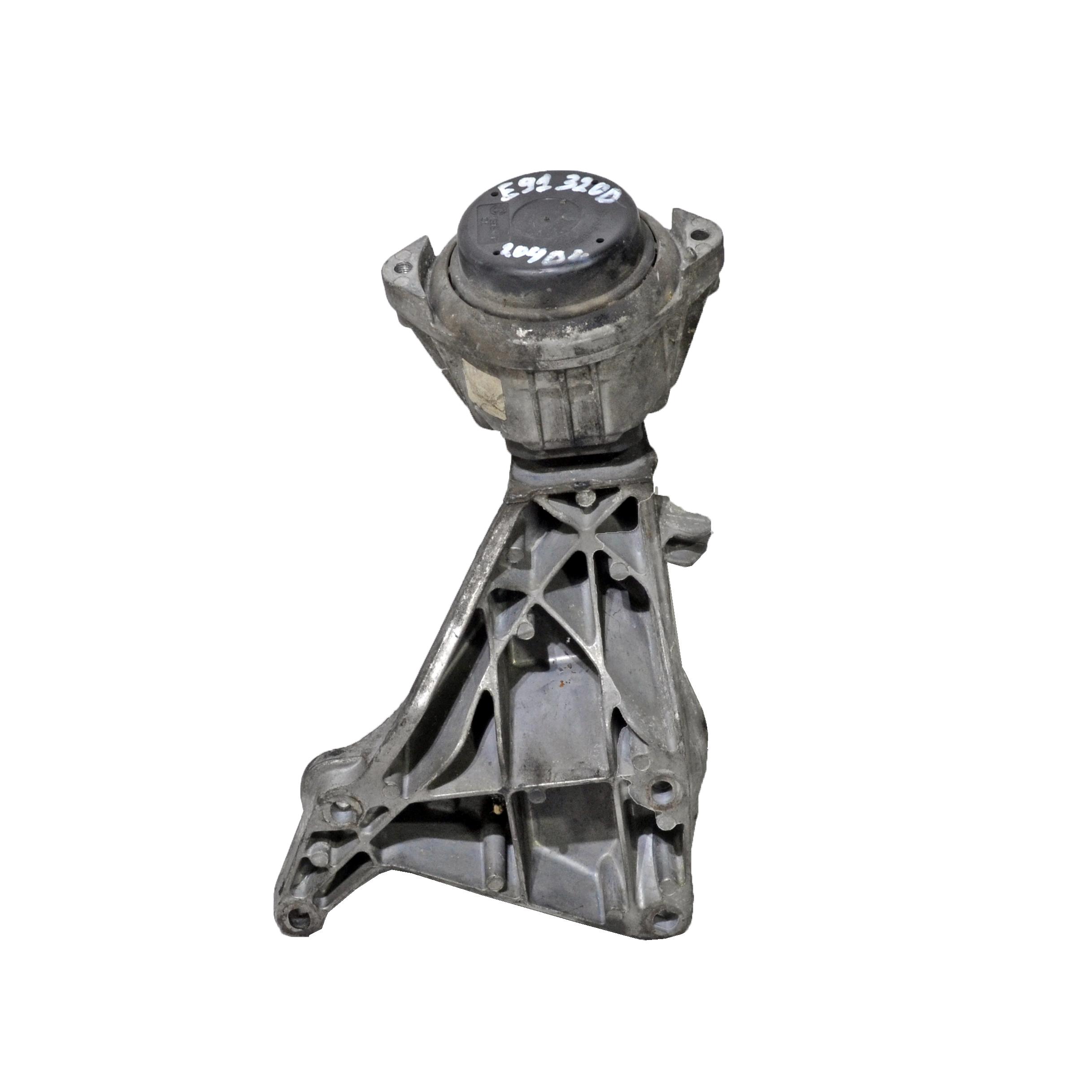 Ляв тампон двигател BMW E91 2.0D 163 конски сили 22116760309