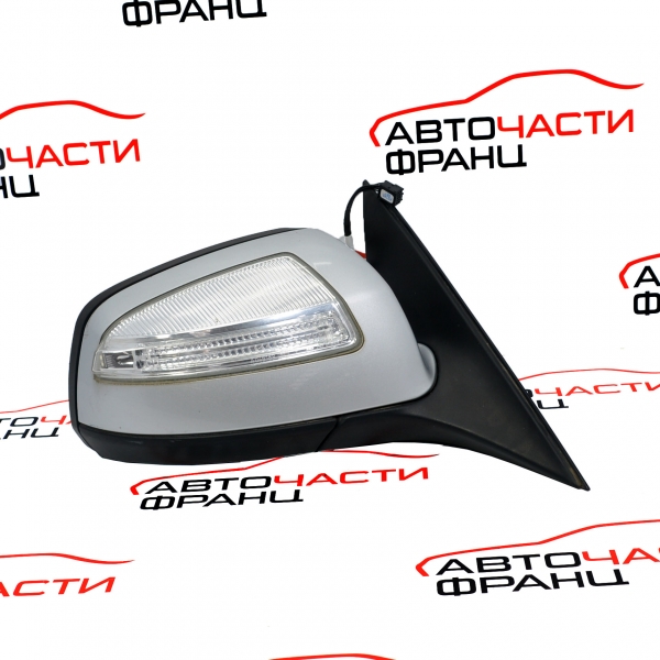 Дясно огледало Mercedes C class W204 1.8 kompressor A2048100219