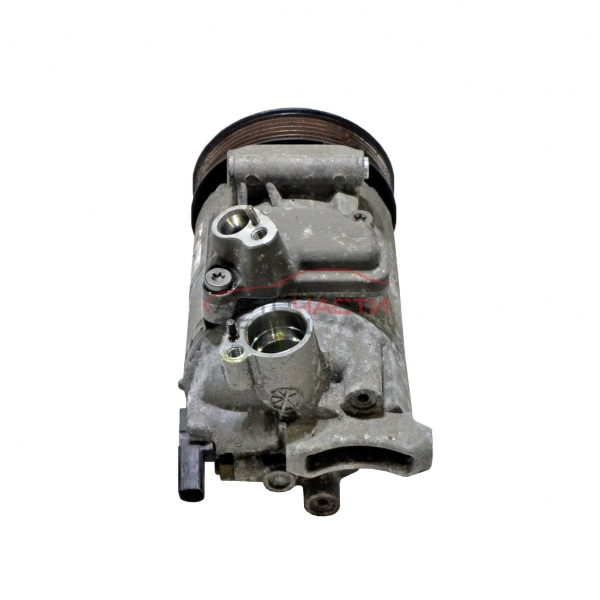 Компресор климатик VW Golf 6 1.6 TDI 105 конски сили 5N0820803A 6 писти