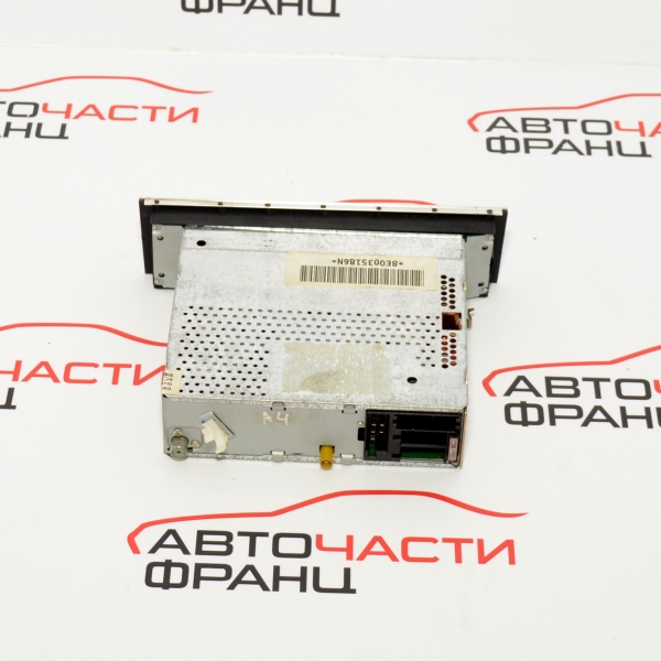 радио cd  Audi A4 3.0 TDI 204 конски сили 8E0035186N