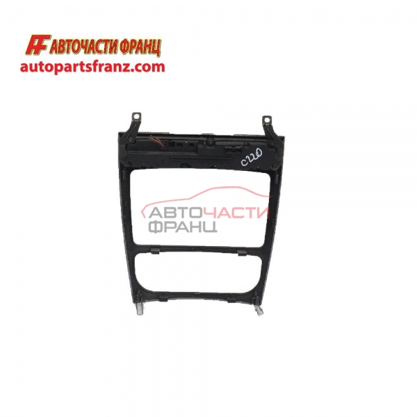 конзолa Mercedes C Class W203 2.0 Kompressor 163 конски сили