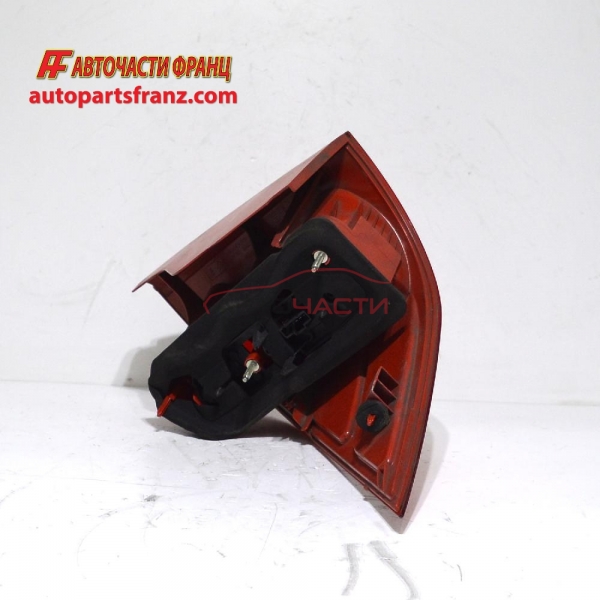 Ляв стоп Peugeot 1007 1.4i 75 конски сили