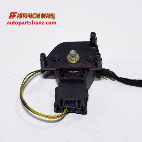 моторче на клапи за климатик и парно за VW Phaeton / Фолксваген Фаетон 2002-2013