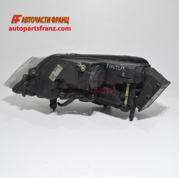 Десен фар VW Phaeton 6.0 W12 420 конски сили