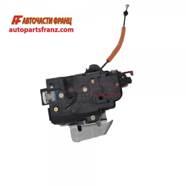 Предна дясна брава Audi A8 4.0 TDI 275 конски сили 4Е1837016 7 пина