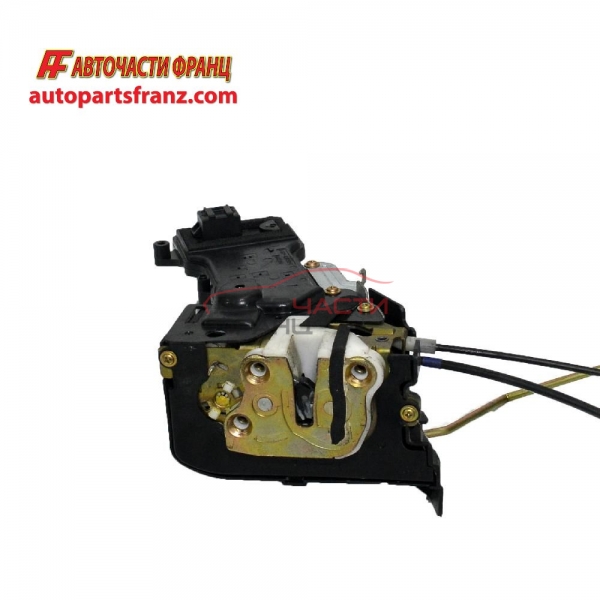 Предна дясна брава Mazda 2 1.4 i 80 конски сили